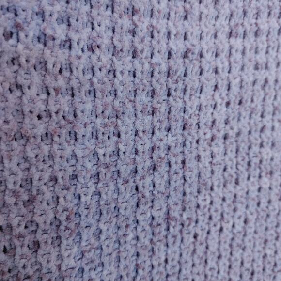 American Eagle Light Purple NWT NEW Distressed Top Sweater Size Small Soft - Picture 5 of 11